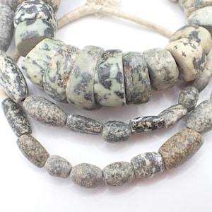 30&quot; strand big MALI GRANITE STONE African Dogon trade beads ancient old antique