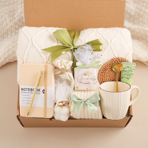 Cozy Self Care Gift Box, Relaxing Thank You Gift Idea, Happy Birthday Gift Basket for Her with Blanket, Candle & Socks, Romantic Gift Set