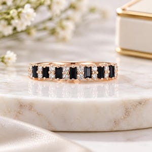 Aliança de casamento em ônix preto - Anel vintage com lapidação baguete, anel combinando em ouro rosa, aliança marcante, presente de aniversário, joia de inspiração vintage