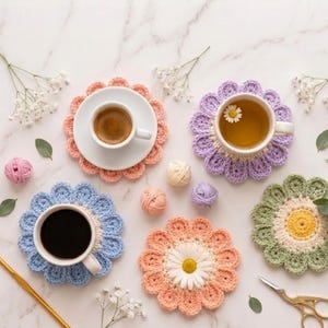 Table Decor Crochet daisy