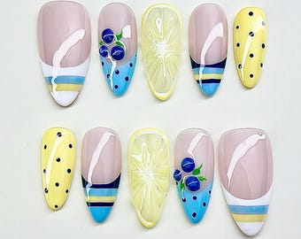 3D bosbes en limonade pers op nagels, pastelgele blauwe polkadot nagelset, lente zomer nagels, Y2K kawaii nagelset, Franse nagels