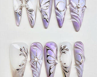 Paarse lavendel Cat Eye persnagels, nagels van hemelse maan en ster, fairycore-nagels, nepnagels zilverchroom, vlindernagels