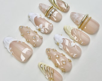 3D gele armbandbloem pers op nagels, witte kanten nagels, elegante nagels, goud chroom nagels, lente zomer verjaardag nepnagels
