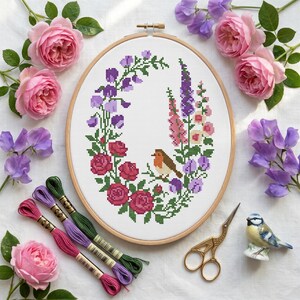 Robin Bird and Rose Wreath Cross Stitch Pattern PDF, Floral Garden Embroidery, Vintage Cottage Wall Art, Instant Download