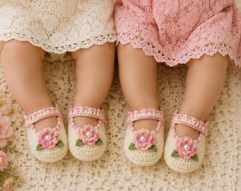 Crochet Baby Booties Pattern + Vintage Mary Jane Style + Newborn Baby Shoes + PDF Download