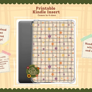 Può includere: Inserto Kindle stampabile con un motivo a quadri beige, con forme di stelle arancioni, viola e gialle. L'inserto è mostrato all'interno di un dispositivo Kindle. Il testo sull'immagine include "Scarica, Stampa, Ritaglia, Divertiti!" e "Disegnato a mano con amore e cura."