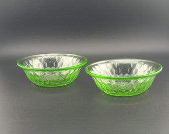 Federal Glass Company Green Uranium Depression Decorative Dessert Bowls