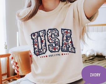 Comfort Colors Floral USA T-Shirt: Patriotic 4th of July Tee,Vintage Patch Style DTF Print T-Shirt