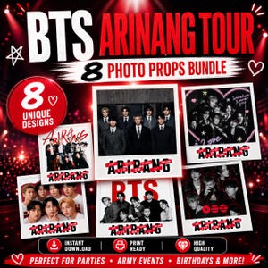 以下が含まれることがあります： BTS Arinang Tourフォト小道具バンドルのプロモーション画像。画像には、バンドの写真、テキスト「BTS Arinang Tour」と「8 Photo Props Bundle」が赤と白の配色で表示された8つのユニークなデザインが特徴です。