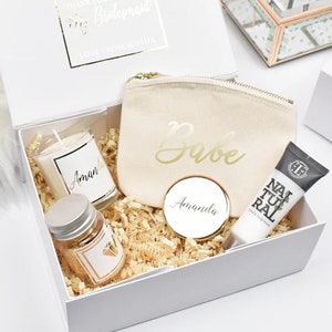 Personalised Gold Bridesmaid Proposal Gift Box, Luxury Filled Thank You Bridesmaid Box, Bridesmaid Gift Set, Wedding Thank You Gifts, image 1