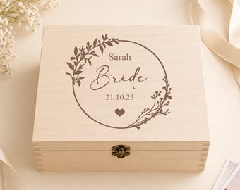 Personalised Wooden Bride Gift Box, Bride Engraved Gift Box, Bride Wooden Box, Luxury Bride Storage Box, Bride Shoe Box, Bride Memory Box