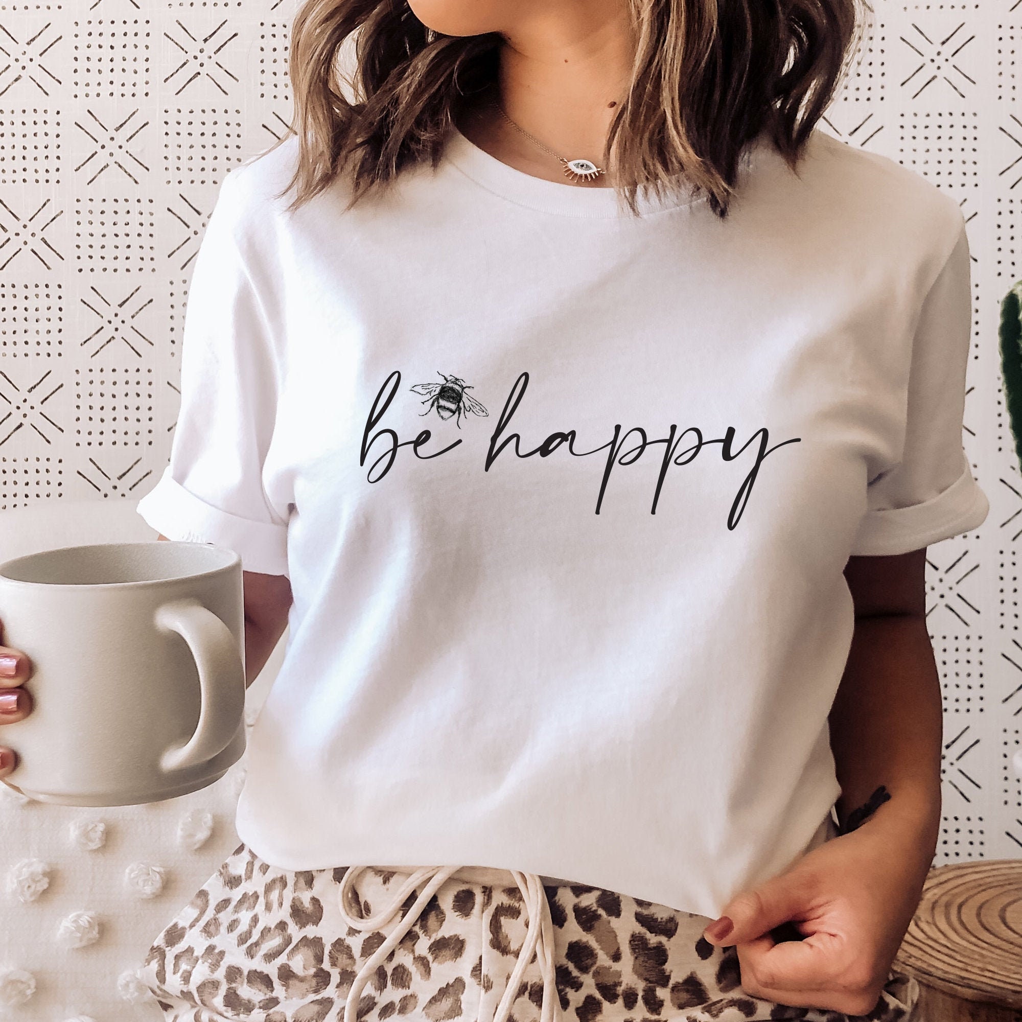 Forestående Sandsynligvis Minearbejder Be Happy T-shirt Cute T-shirt Bee T-shirt Positive Quote - Etsy