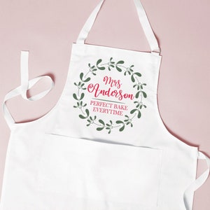 Personalised Christmas Apron, Custom Made Christmas Aprons, Personalised Christmas Gifts, Personalised Ladies Apron, Christmas Gifts,