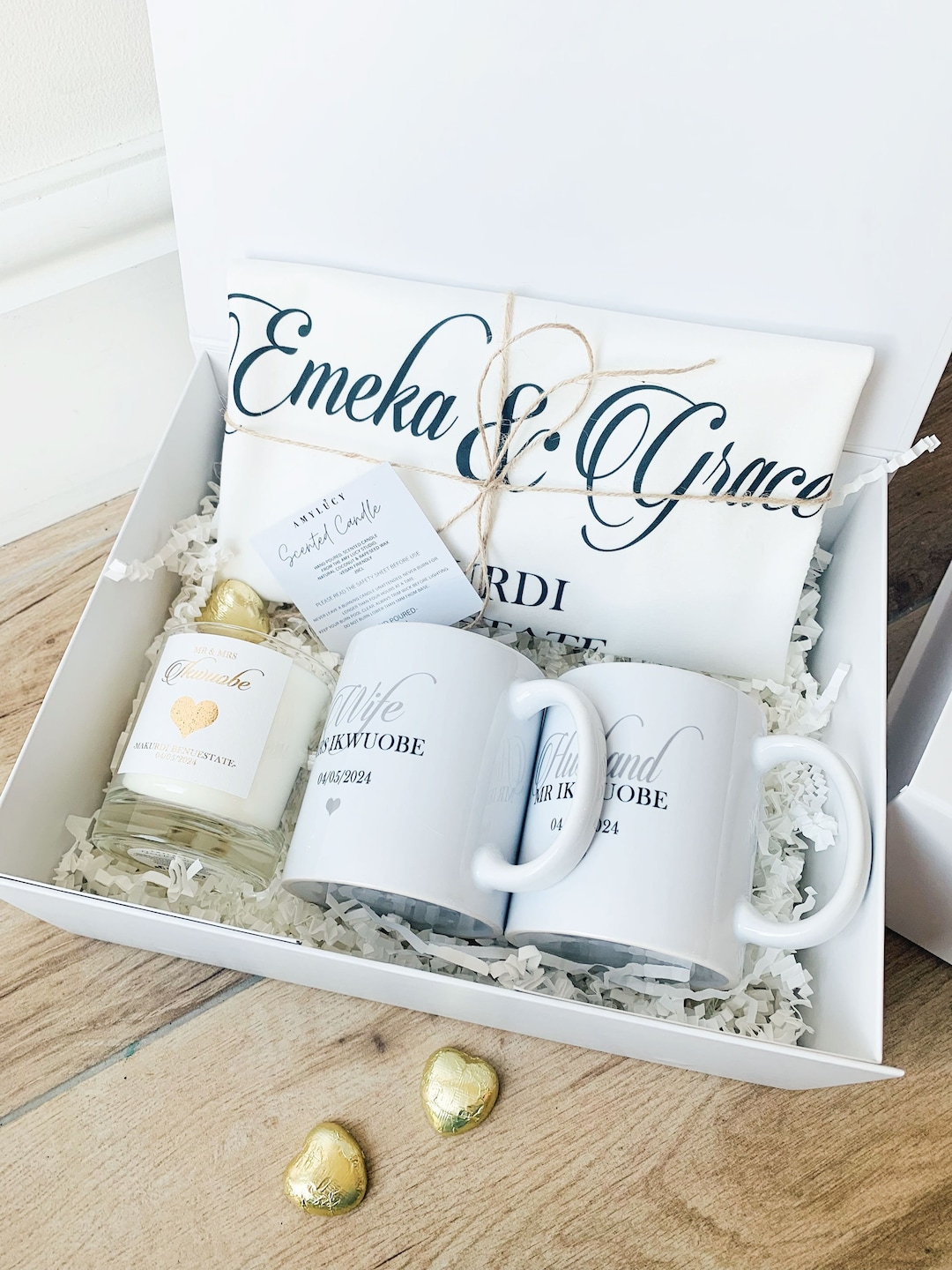 JUSTOTRY Wedding Gifts For Bride And Groom Mr And Mrs Personalised Glass With Wooden Keepsake Box For Engagement, Couple Gifts And Wedding Gift