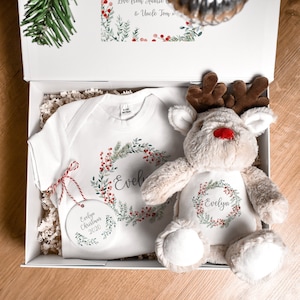 Set de regalo para la primera Navidad del bebé, caja de regalo personalizada para la primera Navidad, regalo para la primera Navidad del bebé, recuerdo navideño del bebé, caja de regalo de Navidad para el bebé imagen 2