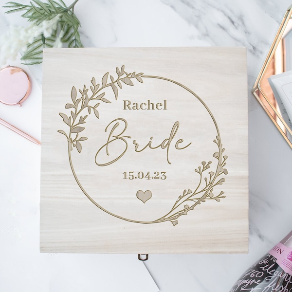 Personalised Wooden Bride Gift Box, Bride Engraved Gift Box, Bride Wooden Box, Luxury Bride Storage Box, Bride Shoe Box, Bride Memory Box