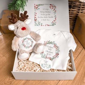 Set de regalo para la primera Navidad del bebé, caja de regalo personalizada para la primera Navidad, regalo para la primera Navidad del bebé, recuerdo navideño del bebé, caja de regalo de Navidad para el bebé imagen 1