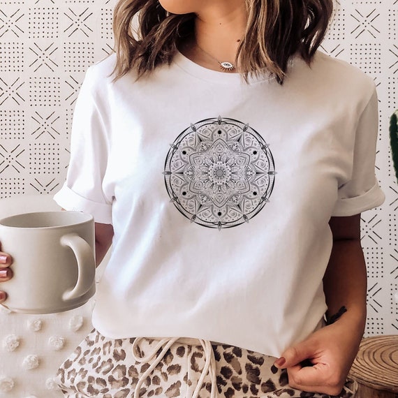 T shirt mandala deals