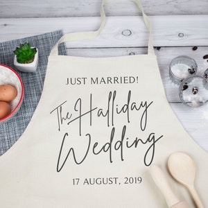 Personalised Wedding Apron, Bride Wedding Apron, Wedding Dress Apron, Wedding Groom Aprons, Custom Wedding, Reception Apron, Wedding Day imagem 5