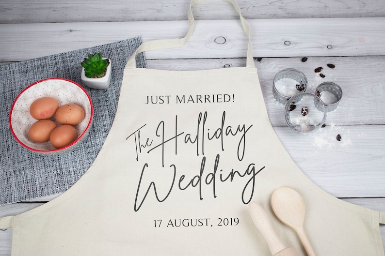 Personalised Wedding Apron, Bride Wedding Apron, Wedding Dress Apron, Wedding Groom Aprons, Custom Wedding, Reception Apron, Wedding Day imagem 5