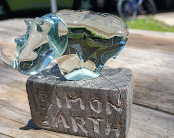 Presse-papier rhinocéros vintage en cristal