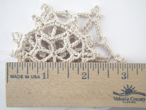 Lace Snowflake Ornaments Crochet Holiday Winter Decor Elegant Modern Cottage Traditional Set of 3 White Round