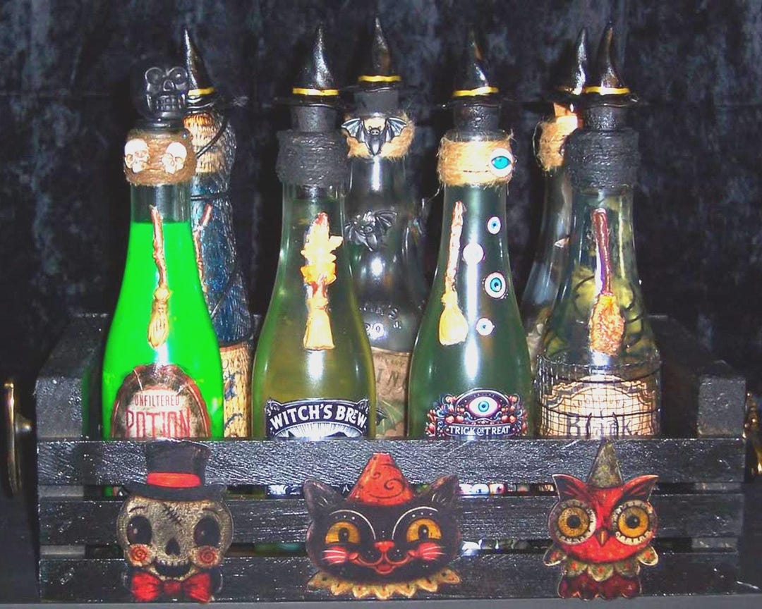 Witches Staples Potion Bottle Vignette – Gothic Apothecary Crate (no ...