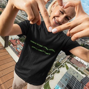Camiseta de código binario para programadores: regalo sarcástico para programadores y desarrolladores. imagen 2
