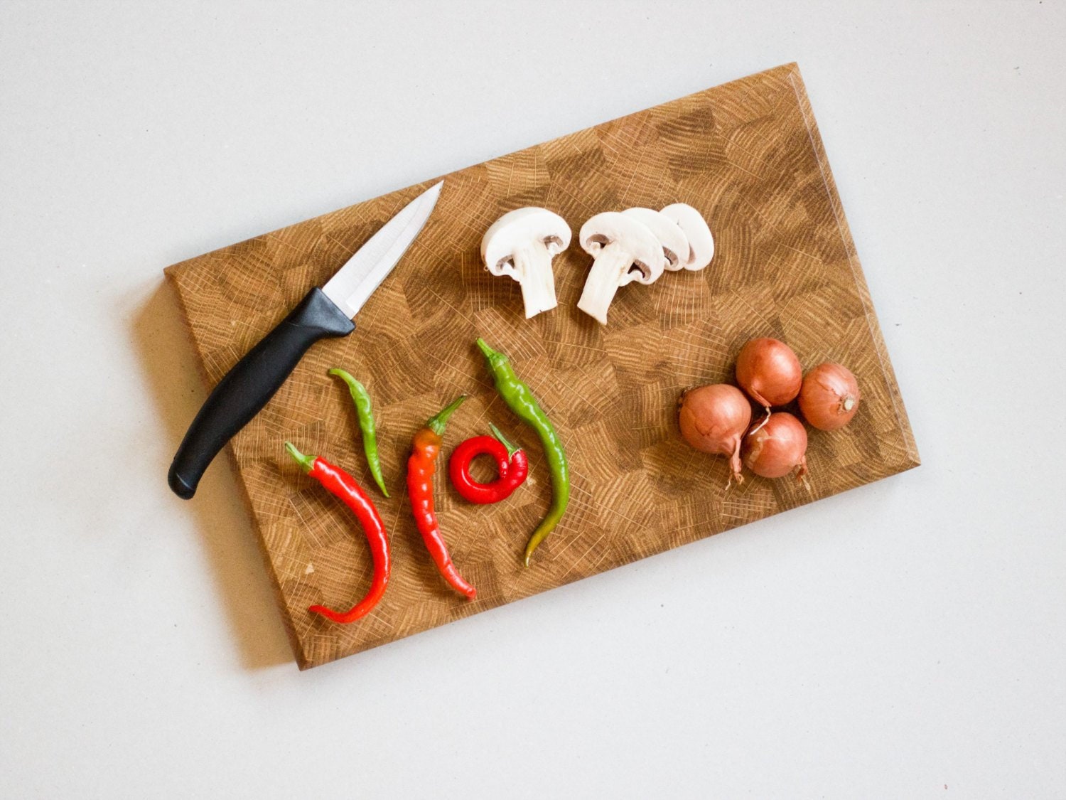 Chêne à Découper Planche - Fin Grain Préparation de La Nourriture Cuisine Cadeau Main