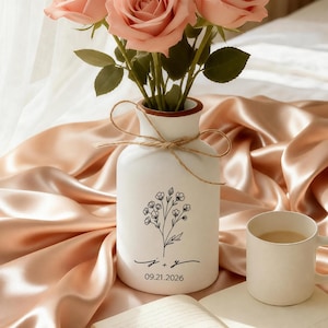 Gepersonaliseerde bruidsvaas met bloemen, cadeau op maat voor het bruidspaar, cadeau voor de trouwdatum, jubileumcadeau, vaas met bloemen voor pasgetrouwden