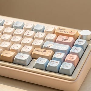 Cute Cat Keycap Set 140 Keys | Kawaii Pastel Cat Keycaps for Mechanical Keyboard | MOA Profile PBT Keycap Set | Gift for Her