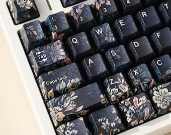 Toetsenset met donkere bloemen en 131 toetsen | Botanische custom keycaps voor mechanisch toetsenbord | Cherry Profile PBT-set met zijverlichting