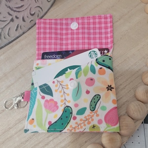 Mini billetera para amantes de los pepinillos / Monedero con llavero y cierre a presión / Mini monedero / Amantes de los pepinillos / Regalo para ella / Regalo único