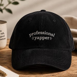 Casquette de baseball brodée en velours côtelé « Papa bavard », cadeau pour la génération Z, casquette de baseball humoristique, casquette rétro souple, cadeau pour ami bruyant