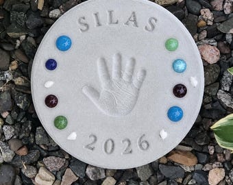 DIY Handprint & Footprint Stepping Stone Kit — Create Personalized Keepsakes Garden Decor