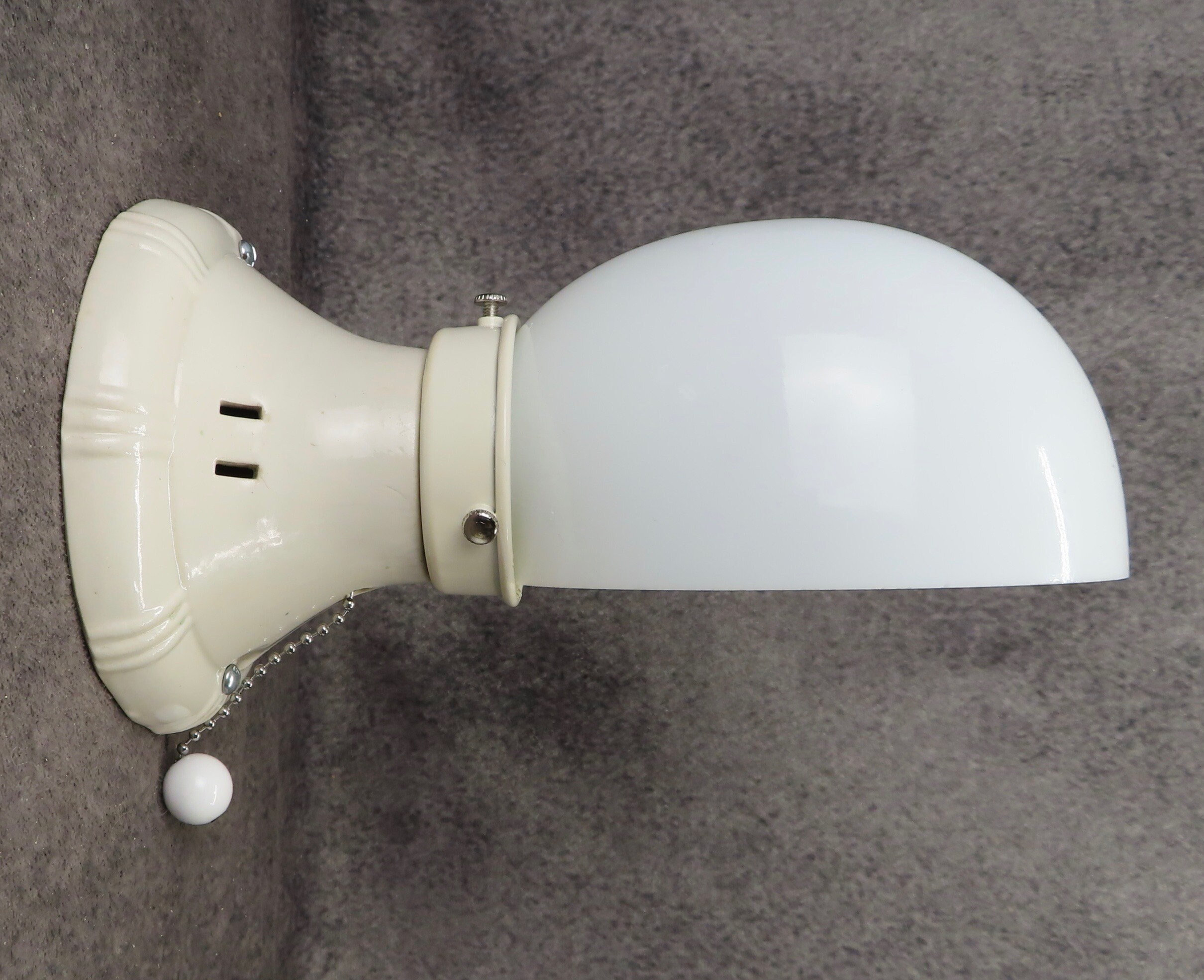 ONE (1) Round Porcelier Art Deco Porcelain Sconce Light Fixture W/glass ...