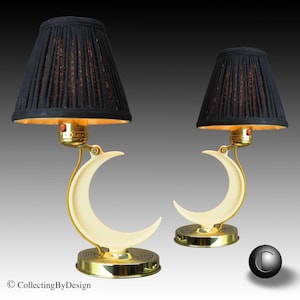 PAIR CHASE &quot;Crescent&quot; Art Deco Bakelite & Brass Convertible Lamps c.1939
