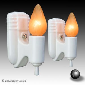 PAIR Porcelier &quot;Zephyr&quot; Streamline Art Deco  Porcelain Sconces Light Fixtures c.1936  RESTORED
