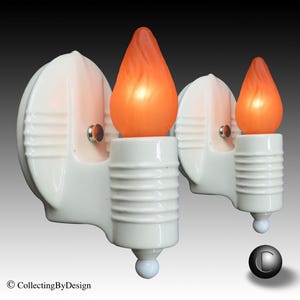 PAIR Circular Porcelier Streamline Machine Age Art Deco Sconces c.1935  RESTORED
