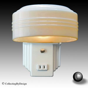 Electrolier Streamline Skyscraper Art Deco Porcelain Sconce Light Fixture c.1939  RESTORED