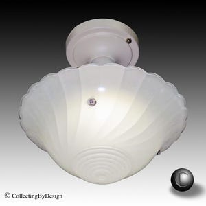 Vinatge 3-Chain Art Deco Thick Frosted Swirl Glass Ceiling Light Fixture c.1935