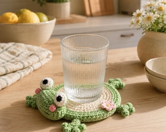 Frog Crochet Coaster, Cute Frog Mug Rug, Handmade Animal Coaster, Cottagecore Kitchen Decor, Frog Lover Gift, Housewarming Gift