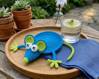 Crochet Mouse Coaster, Animal Mug Rug, Cute Mouse Cup Holder, Kawaii Kitchen Decor, Handmade Desk Decor, Gift for Animal Lover