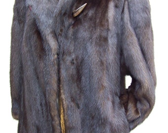 JUST REDUCED by 100.00 !!! Gorgeous Vintage Mahogany Mink Coat Past Hip Size Medium/Large