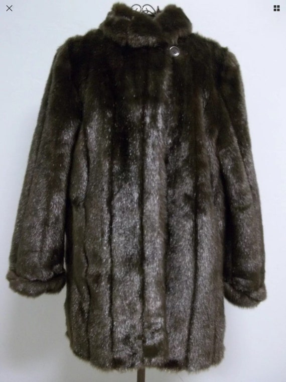 Dennis Basso Dark Brown Beautiful Faux Fur Sz Larg