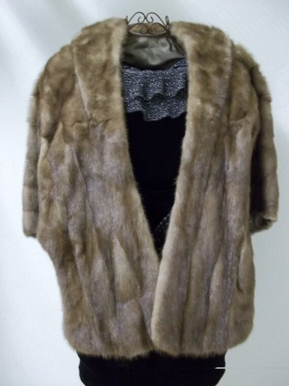 Extremely Soft Brown Mink Stole PERFECT FOR BRIDE… - image 2