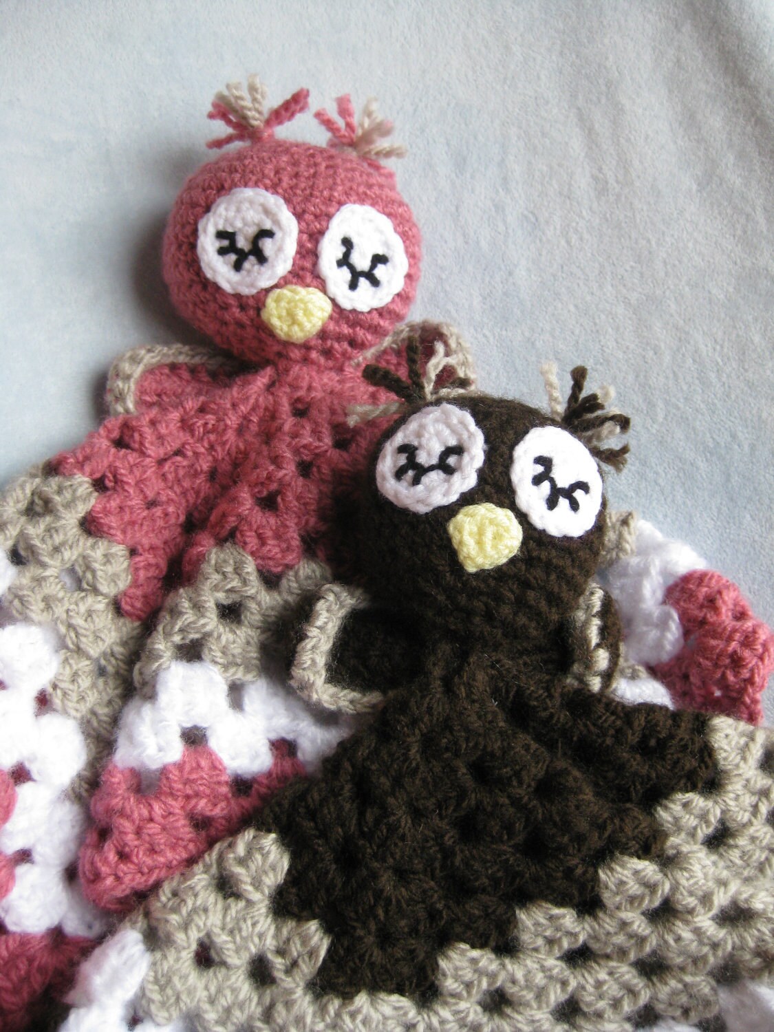 24 Owl Blanket Crochet Patterns for Cozy Gifting and Woodland Charm 12 Crochet Sleepy Owl Security Blanket
