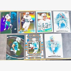 Miami Dolphins Football Card Lot Dan Marino Tua Tagovailoa De\'Von Achane 7 Card