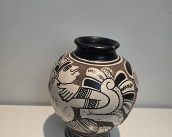Southwestern Style Hand Painted Pottery Vase Black White Mexican Folk Art AS IS