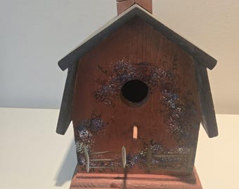 Casita para pájaros de arte popular firmada, 1993, hecha a mano, estilo iglesia, granero, primitivo, rústico, de madera...